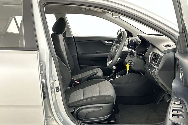 2023 Kia Stonic S YB