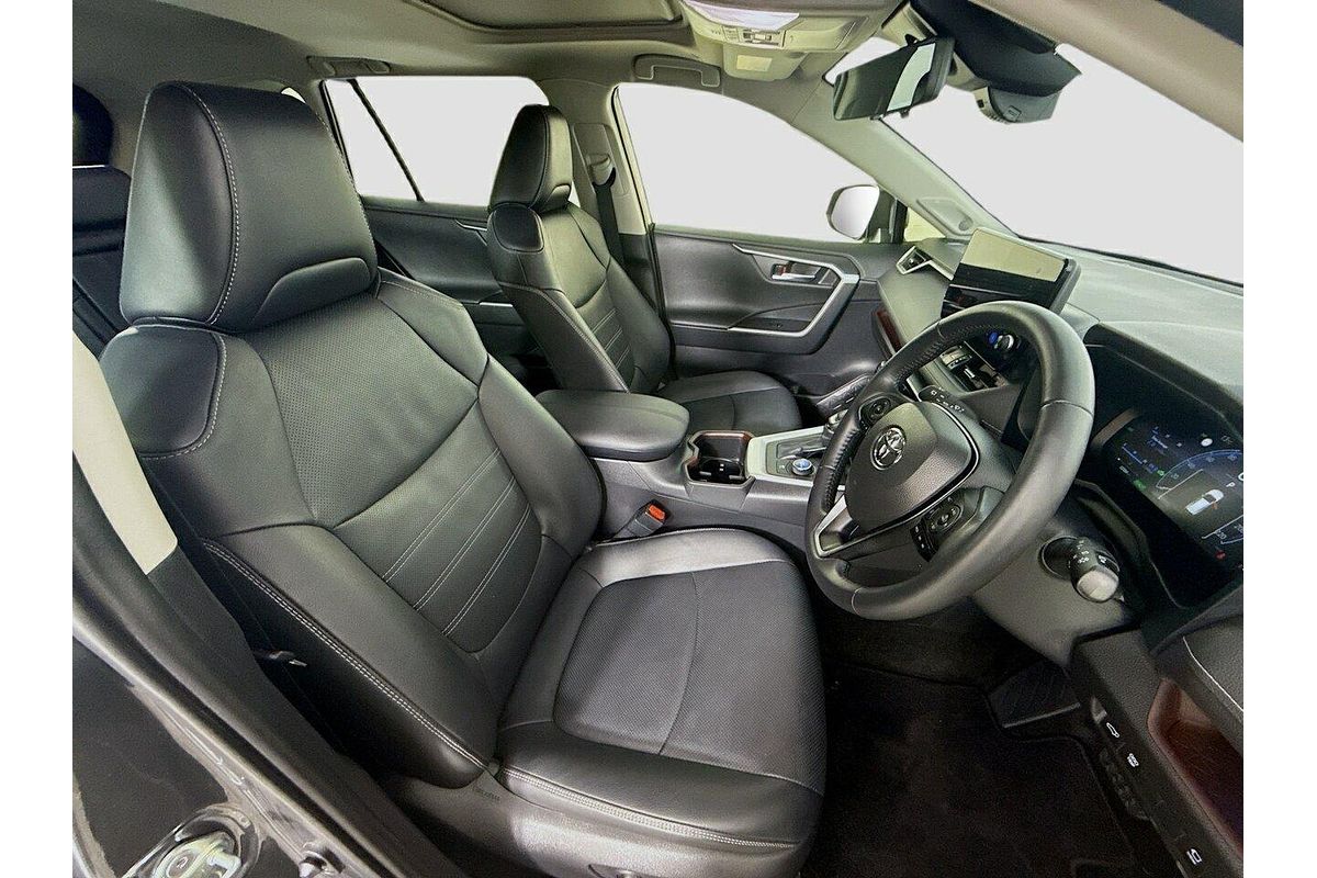2024 Toyota RAV4 Cruiser AXAH54R