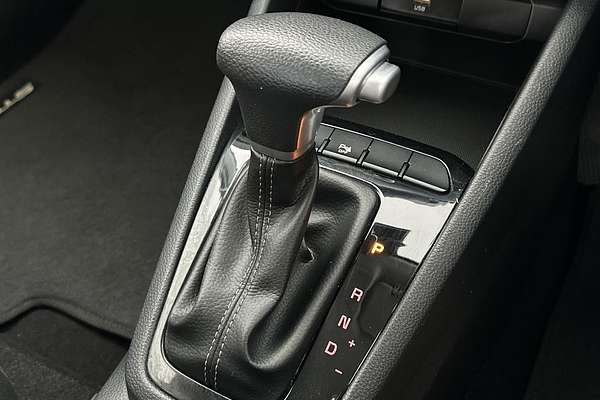 2023 Kia Stonic S YB