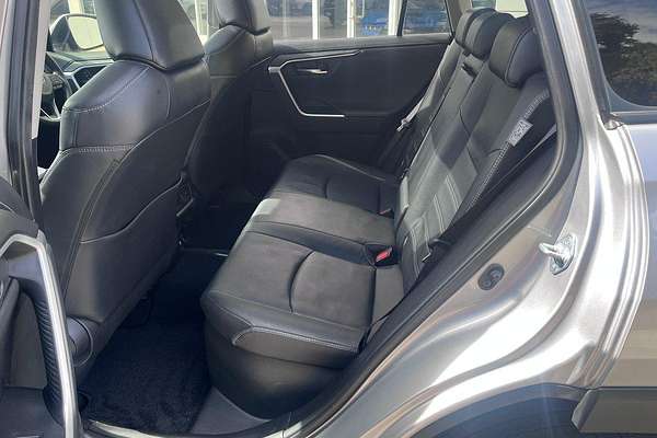 2020 Toyota RAV4 GXL AXAH52R