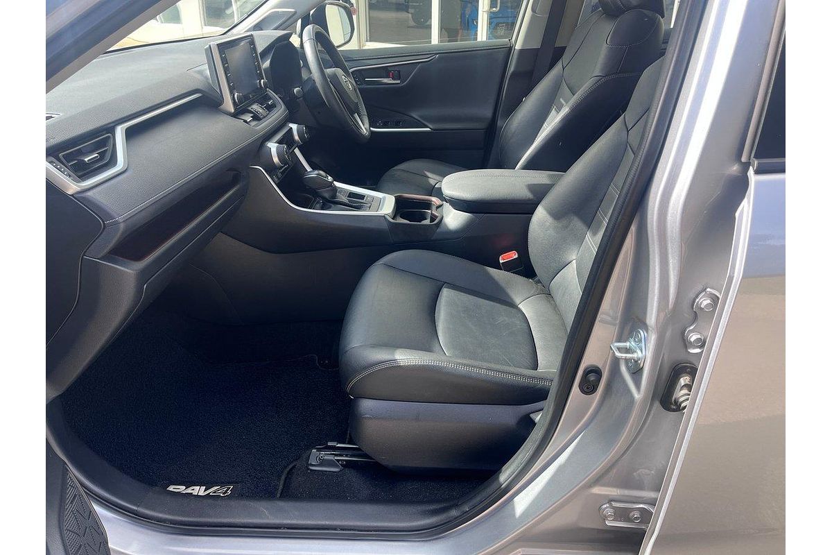 2020 Toyota RAV4 GXL AXAH52R