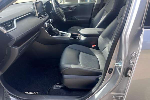 2020 Toyota RAV4 GXL AXAH52R