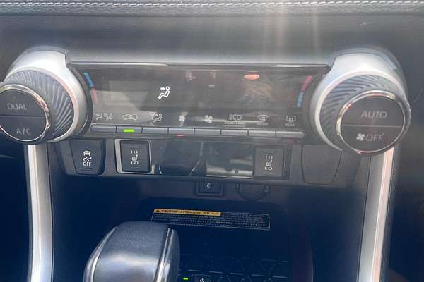 2020 Toyota RAV4 GXL AXAH52R