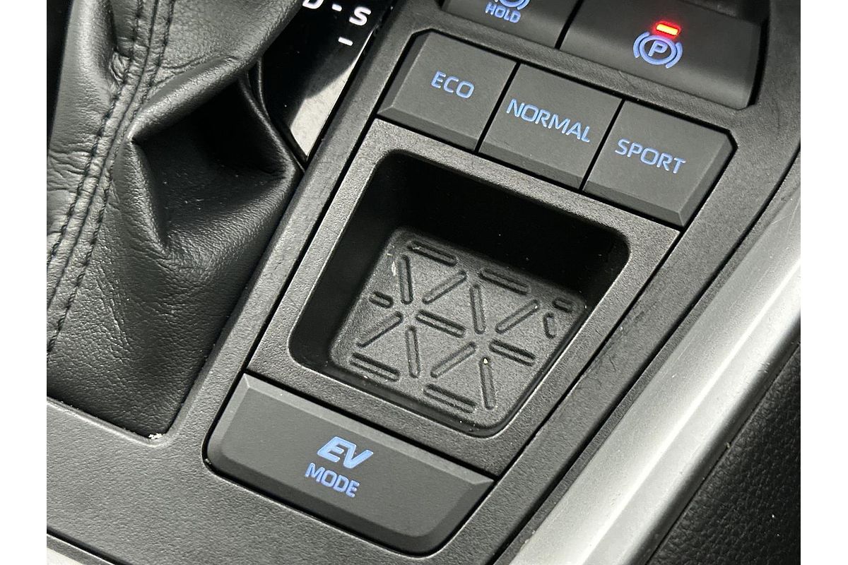 2021 Toyota RAV4 GX AXAH52R