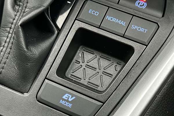 2021 Toyota RAV4 GX AXAH52R