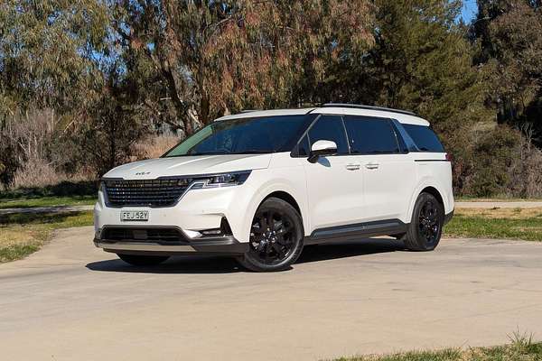 2023 Kia Carnival Platinum KA4