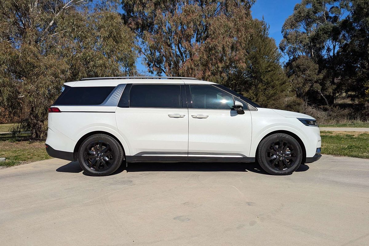 2023 Kia Carnival Platinum KA4