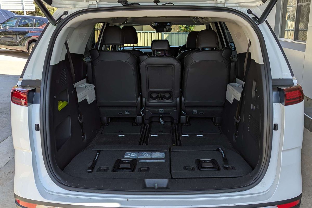 2023 Kia Carnival Platinum KA4