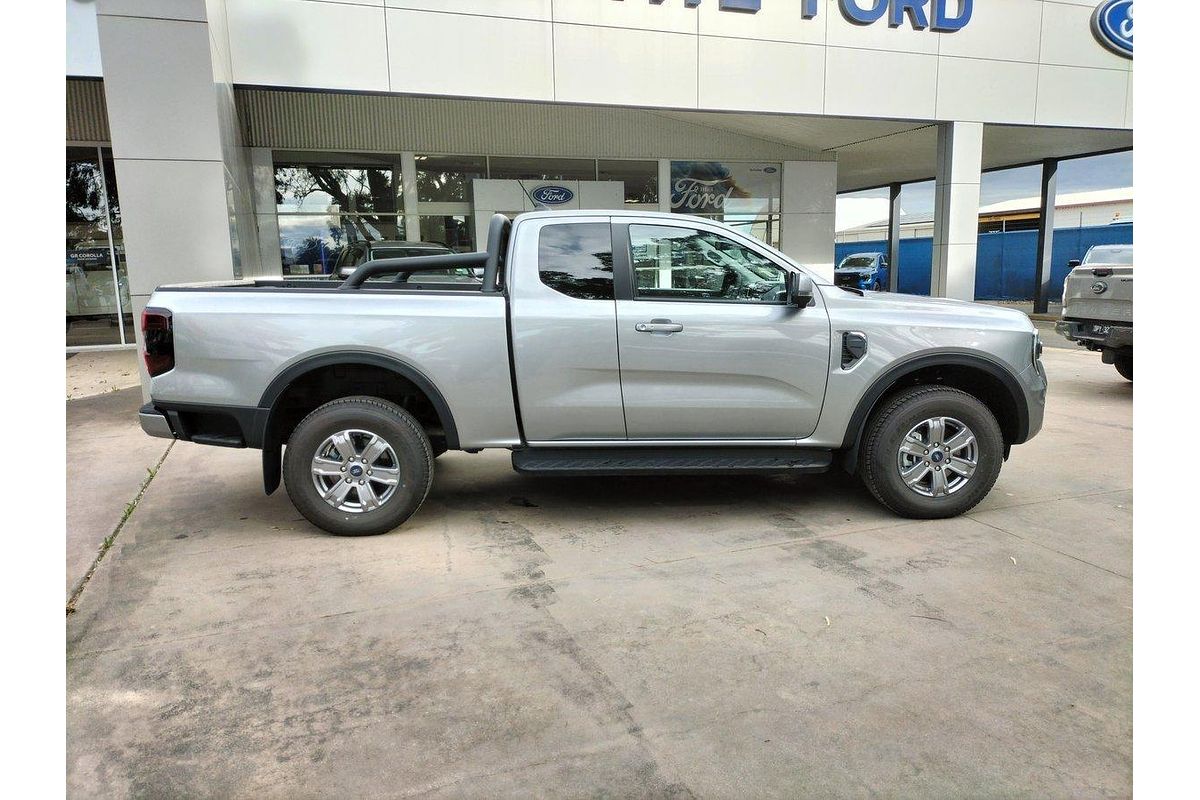 2024 Ford Ranger XLT 4X4 2.0L