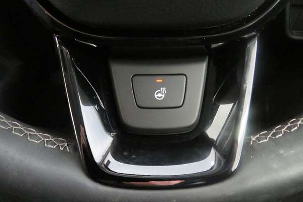 2025 Honda ZR-V e:HEV LX RZ