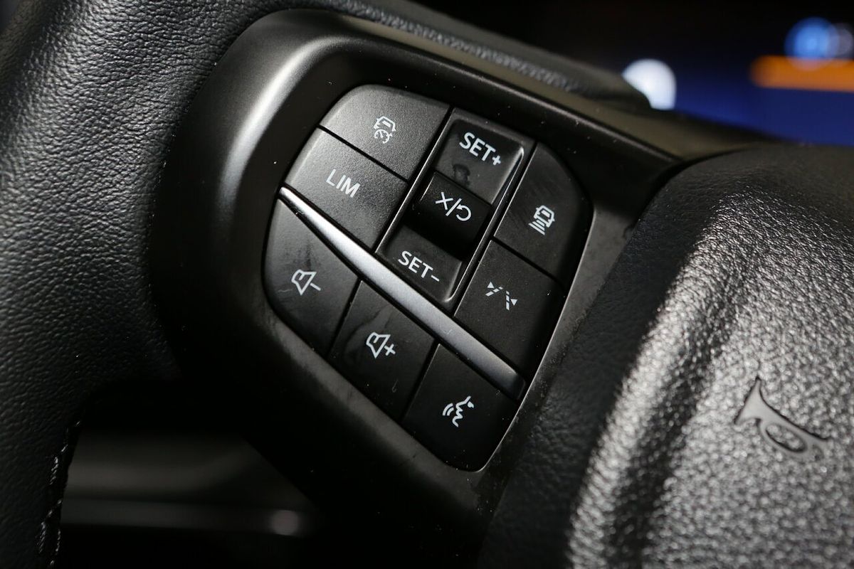 2023 Ford Everest Sport 2.0L