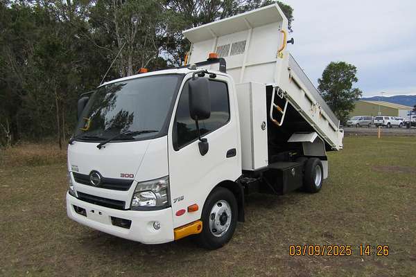 2017 Hino 300 Series 716 4x2