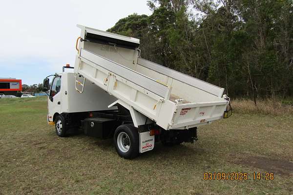2017 Hino 300 Series 716 4x2