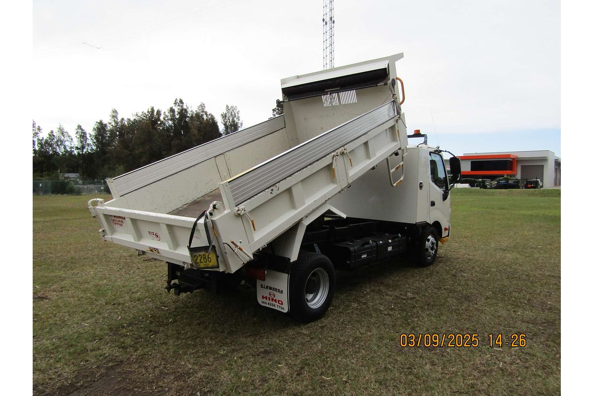 2017 Hino 300 Series 716 4x2