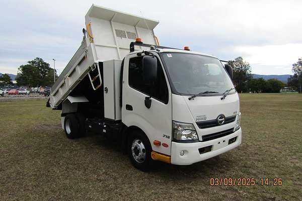 2017 Hino 300 Series 716 4x2