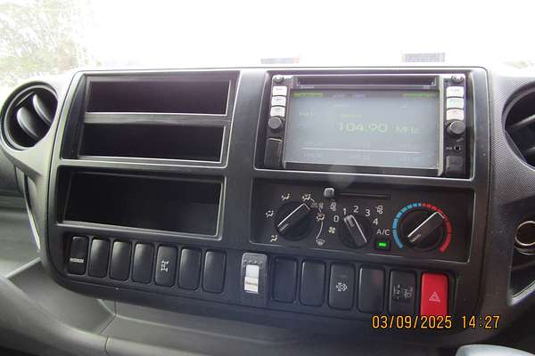 2017 Hino 300 Series 716 4x2