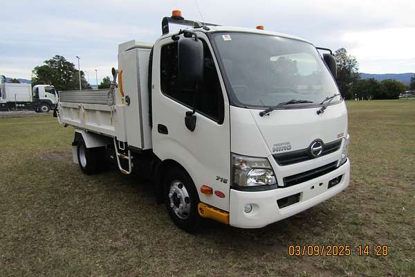 2017 Hino 300 Series 716 4x2