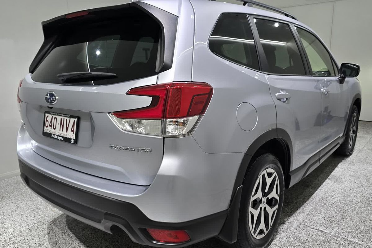 2023 Subaru Forester 2.5i S5