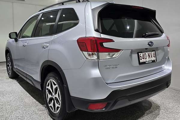 2023 Subaru Forester 2.5i S5