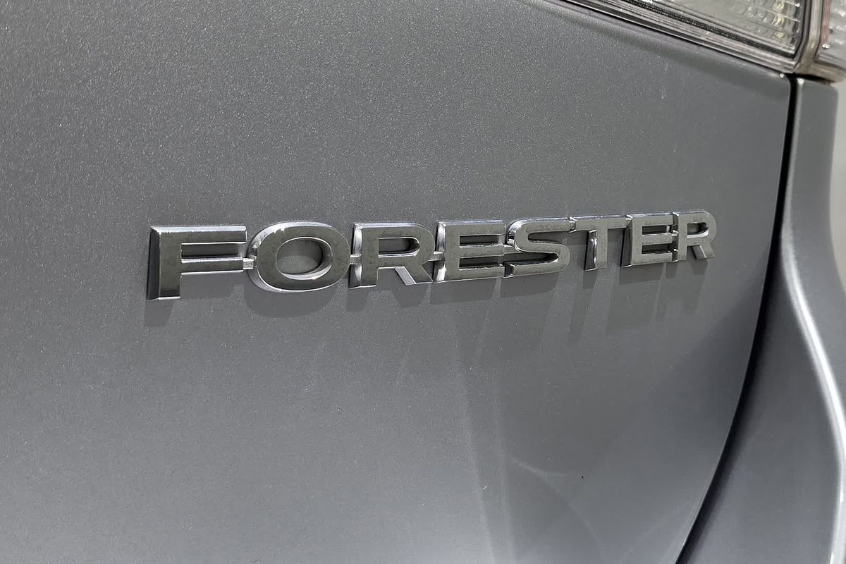 2023 Subaru Forester 2.5i S5