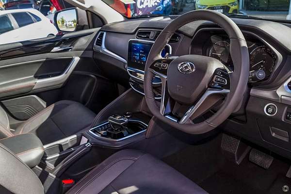 2024 LDV T60 Max LUXE Mega Tub SK8C 4X4 LWB