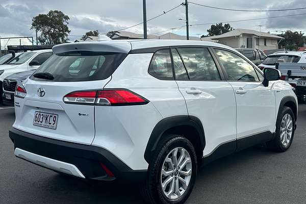 2024 Toyota Corolla Cross GX MXGH10R