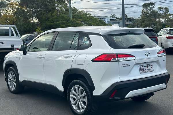 2024 Toyota Corolla Cross GX MXGH10R