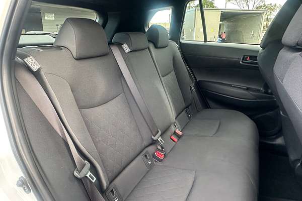 2024 Toyota Corolla Cross GX MXGH10R