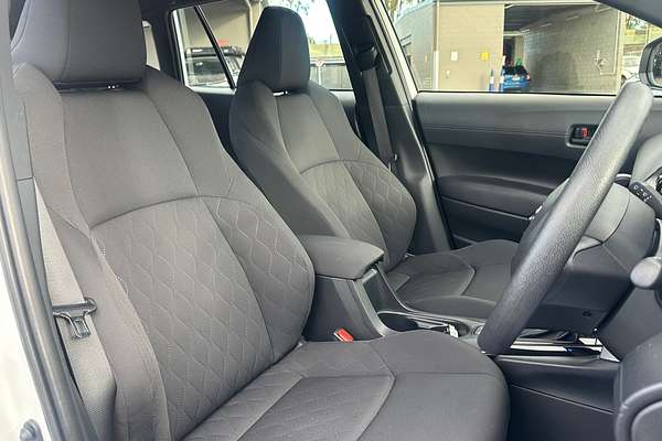 2024 Toyota Corolla Cross GX MXGH10R