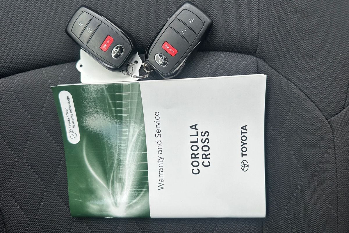 2024 Toyota Corolla Cross GX MXGH10R