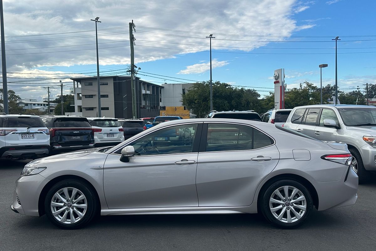 2020 Toyota Camry Ascent Sport
