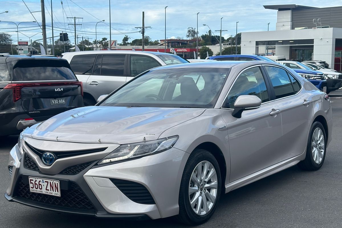 2020 Toyota Camry Ascent Sport