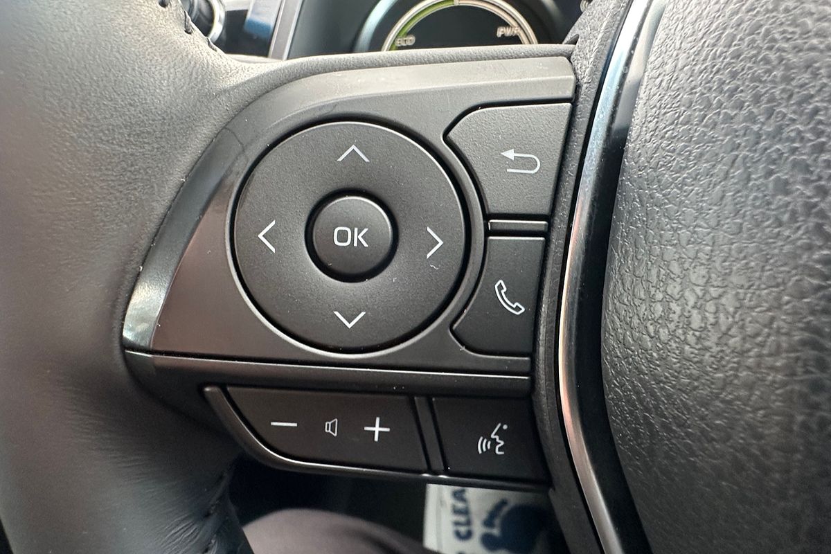 2020 Toyota Camry Ascent Sport