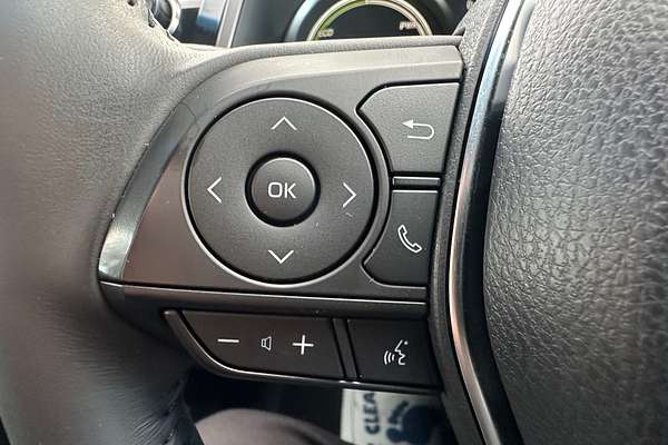 2020 Toyota Camry Ascent Sport