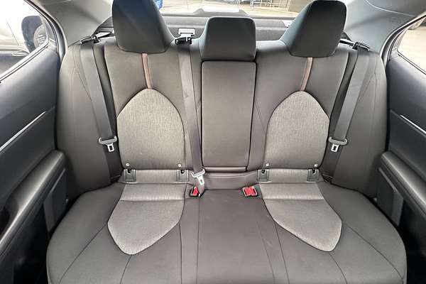 2020 Toyota Camry Ascent Sport