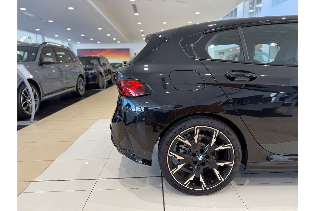 2024 BMW 1 Series 118 M Sport F70
