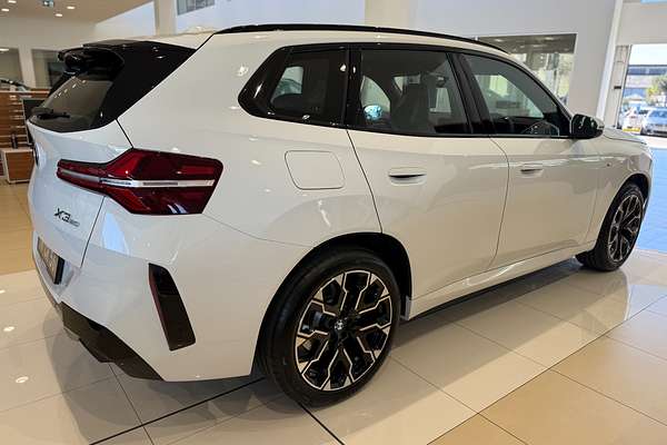 2025 BMW X3 20 xDrive G45
