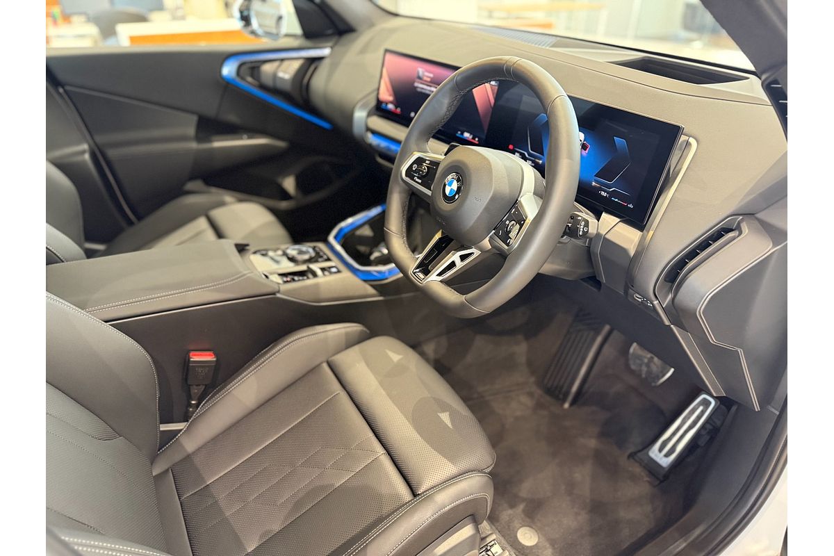 2025 BMW X3 20 xDrive G45