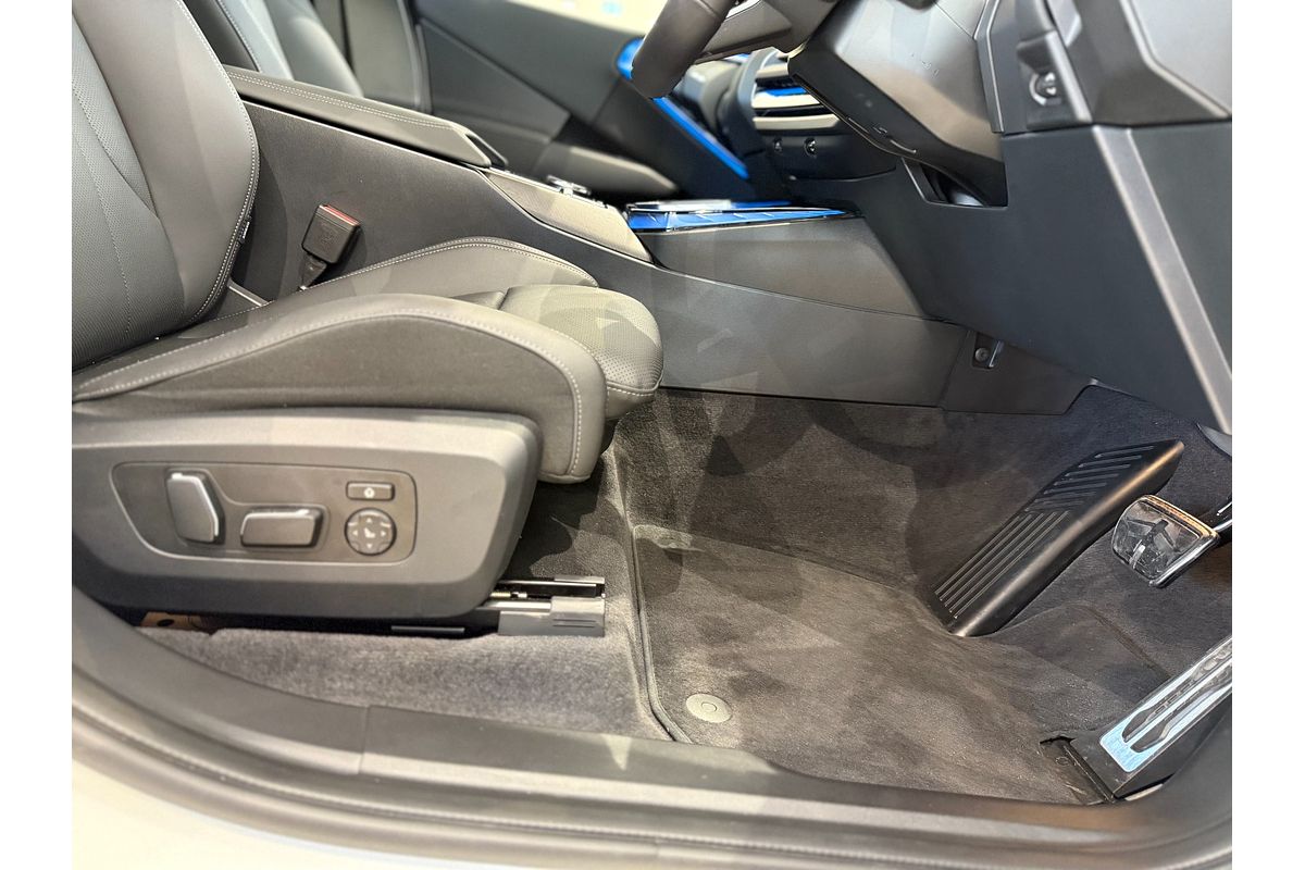 2025 BMW X3 20 xDrive G45