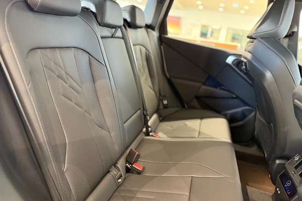 2025 BMW X3 20 xDrive G45