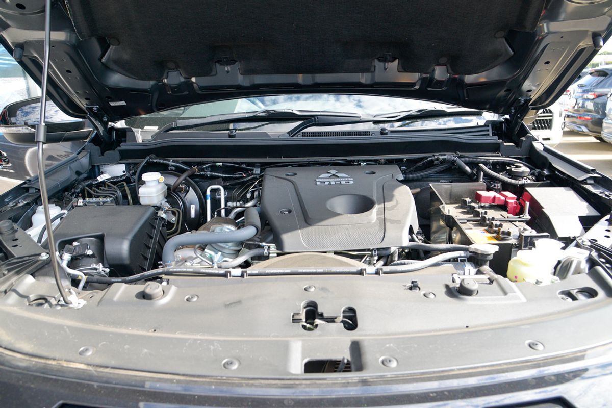 2024 Mitsubishi Pajero Sport GSR QG
