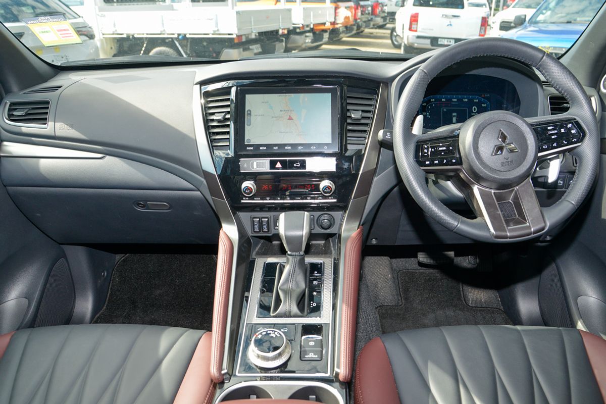 2024 Mitsubishi Pajero Sport GSR QG