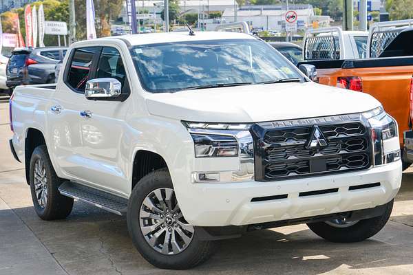 2024 Mitsubishi Triton GLS MV 4X4