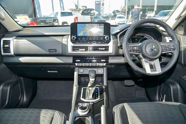 2024 Mitsubishi Triton GLS MV 4X4