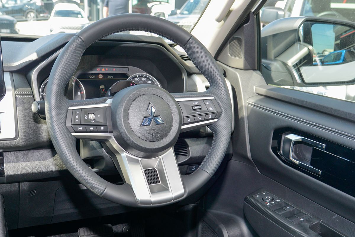 2024 Mitsubishi Triton GLS MV 4X4