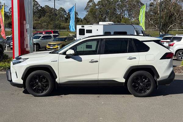 2022 Toyota RAV4 Cruiser AXAH52R