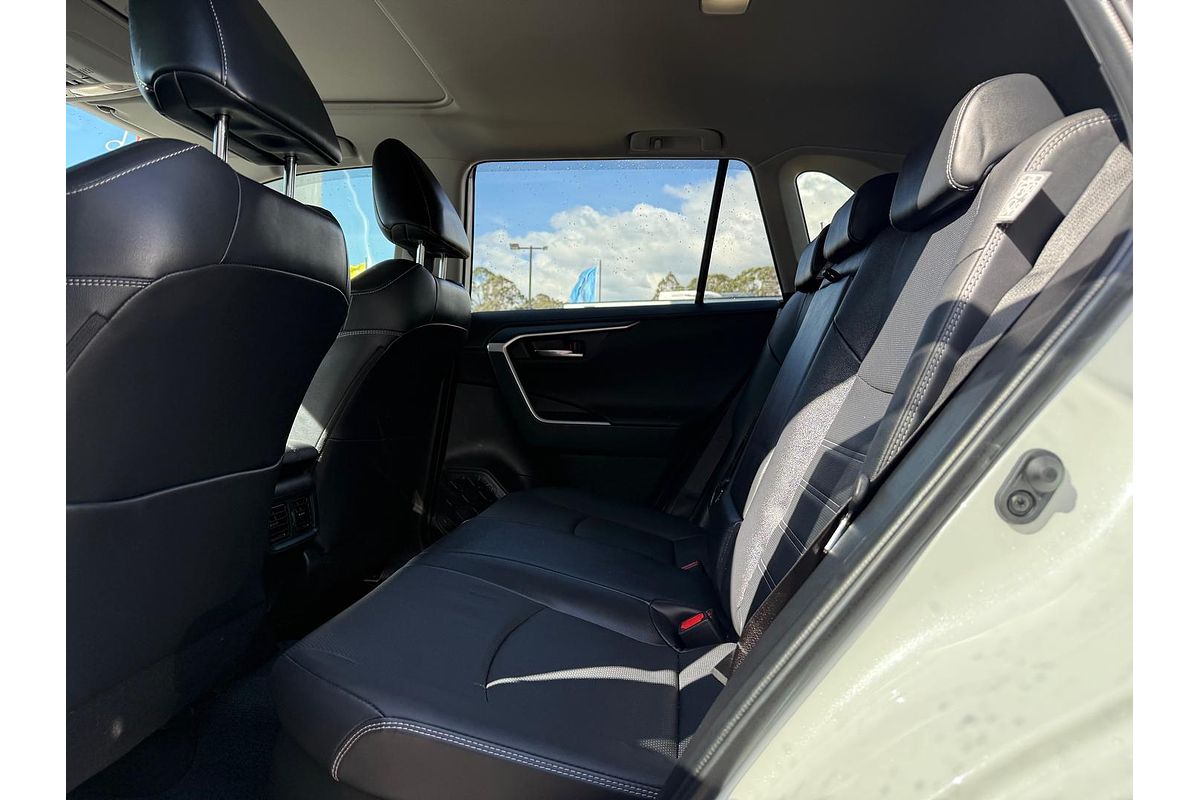 2022 Toyota RAV4 Cruiser AXAH52R