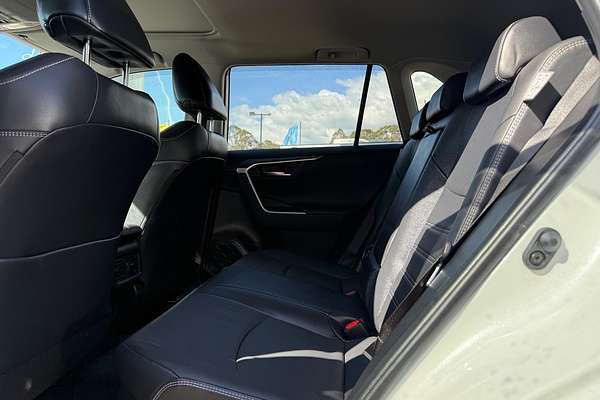 2022 Toyota RAV4 Cruiser AXAH52R