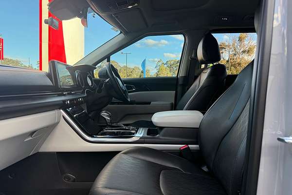 2023 Kia Carnival Special Edition KA4