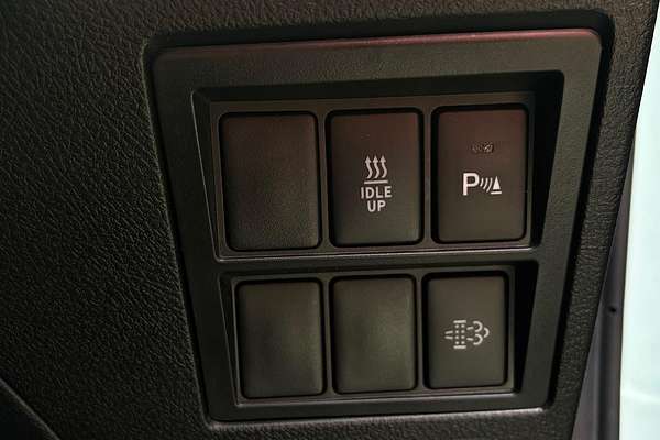 2021 Toyota Hilux SR5 GUN126R 4X4